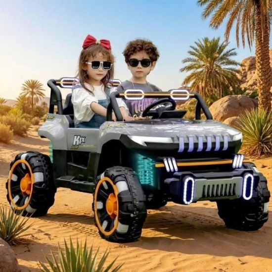 صورة سيارة أطفال كهربائية دفع رباعي عائلية